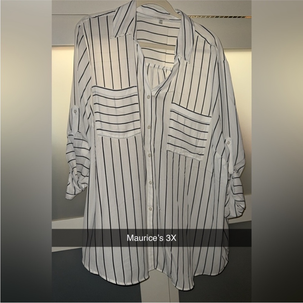 Maurice’s flowy blouse 3X